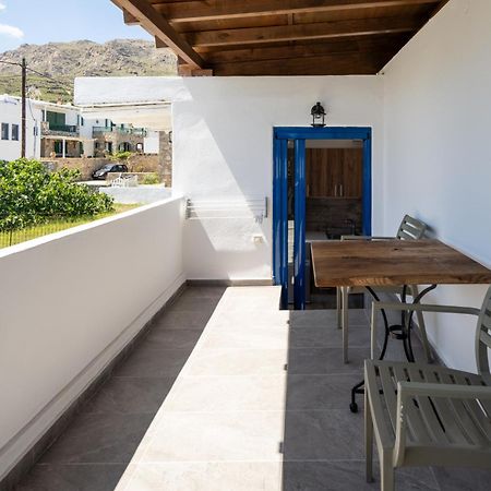 Vassilia On The Beach Serifos Livadakia Exterior photo