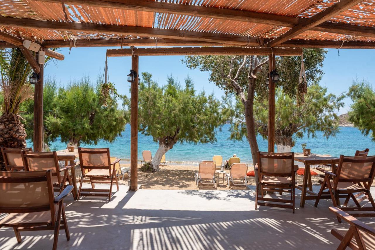 Vassilia On The Beach Serifos Livadakia Exterior photo